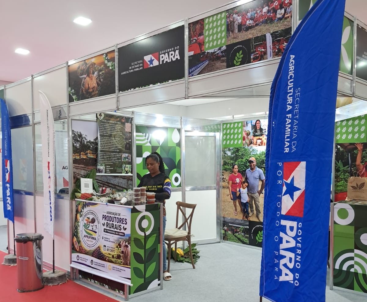 Imagem mostra estande da Seaf no festival do chocolate